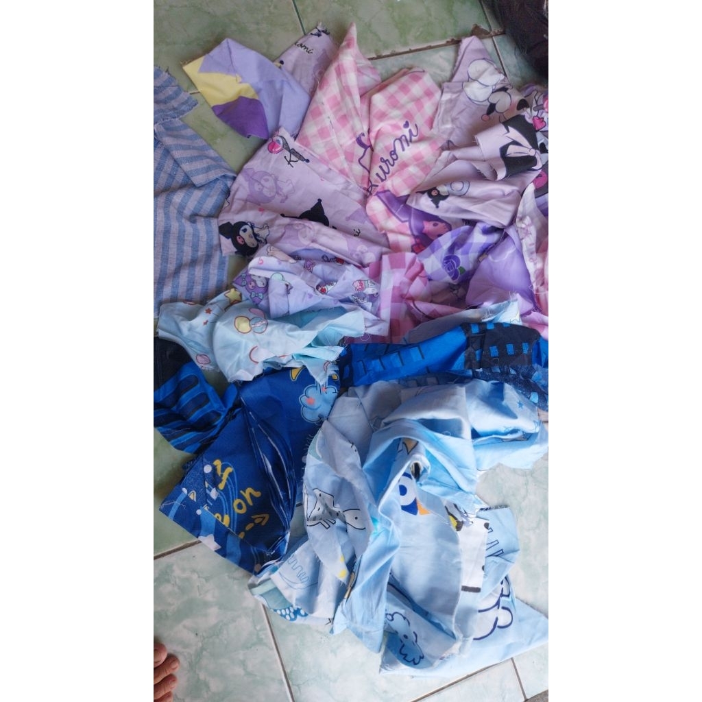 Kain perca sprei kiloan sisa potongan dari konveksi