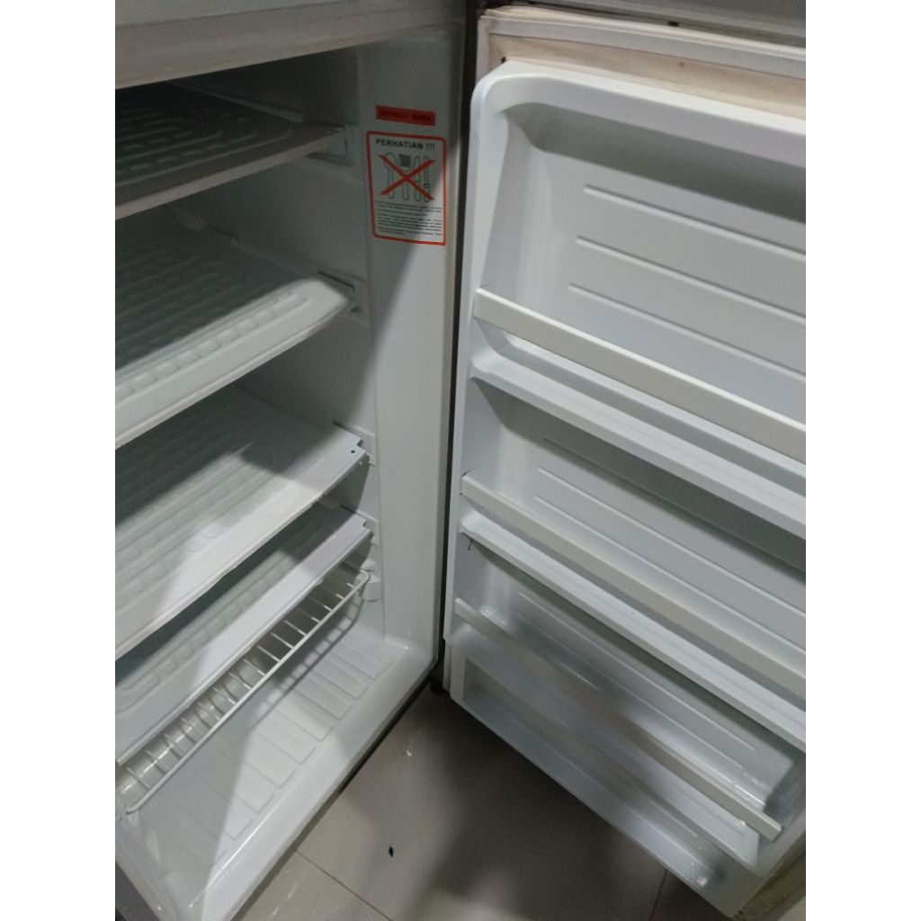 Freezer Aqua ASI preloved second