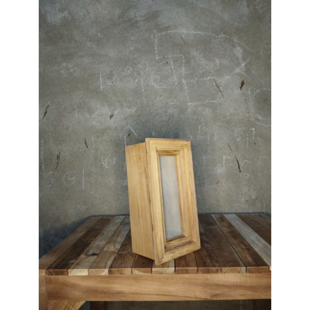 loster anginan tempel soko, boven pintu jendela hiasan dinding kaligrafi ukiran tempel kleweran