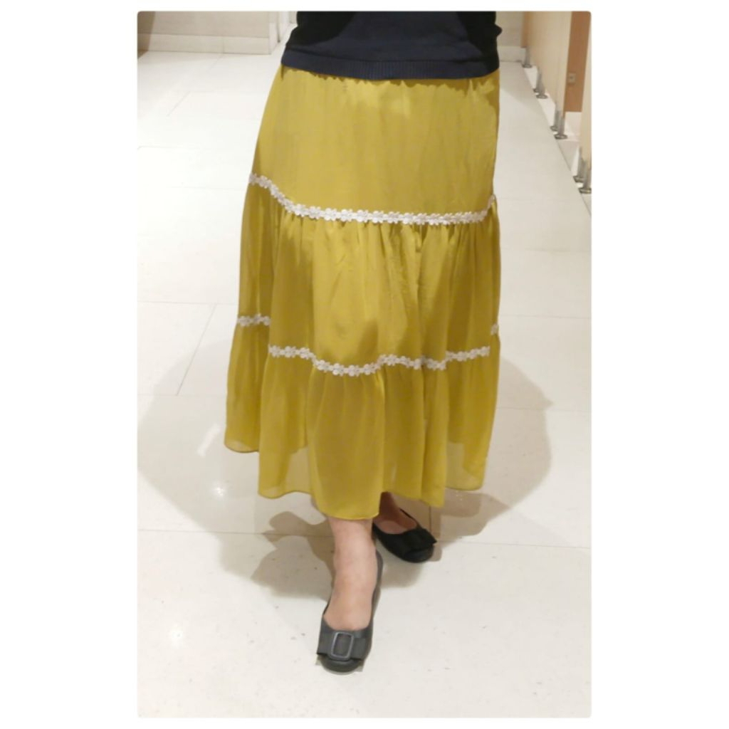 Preloved Rok Panjang Umpak-umpak Pinggang Karet