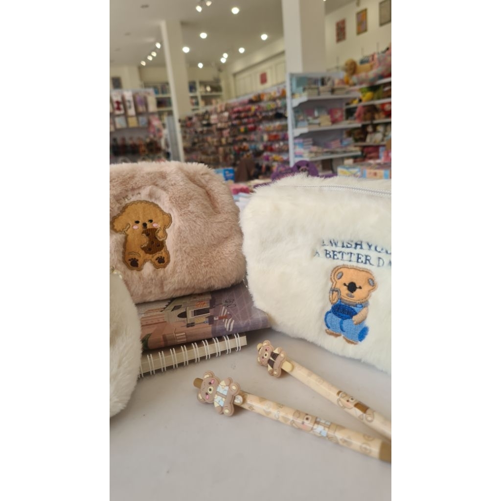 

Alat Tulis Lucu - Tempat Pensil Bulu Boneka | Perlengkapan Sekolah