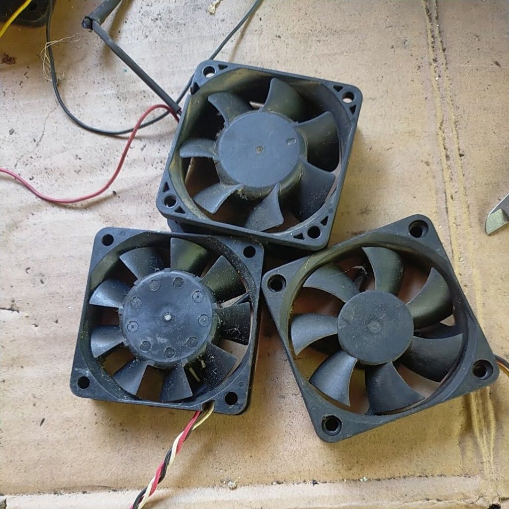 kipas cooling fan DC 12v 6x6 high speed cabutan