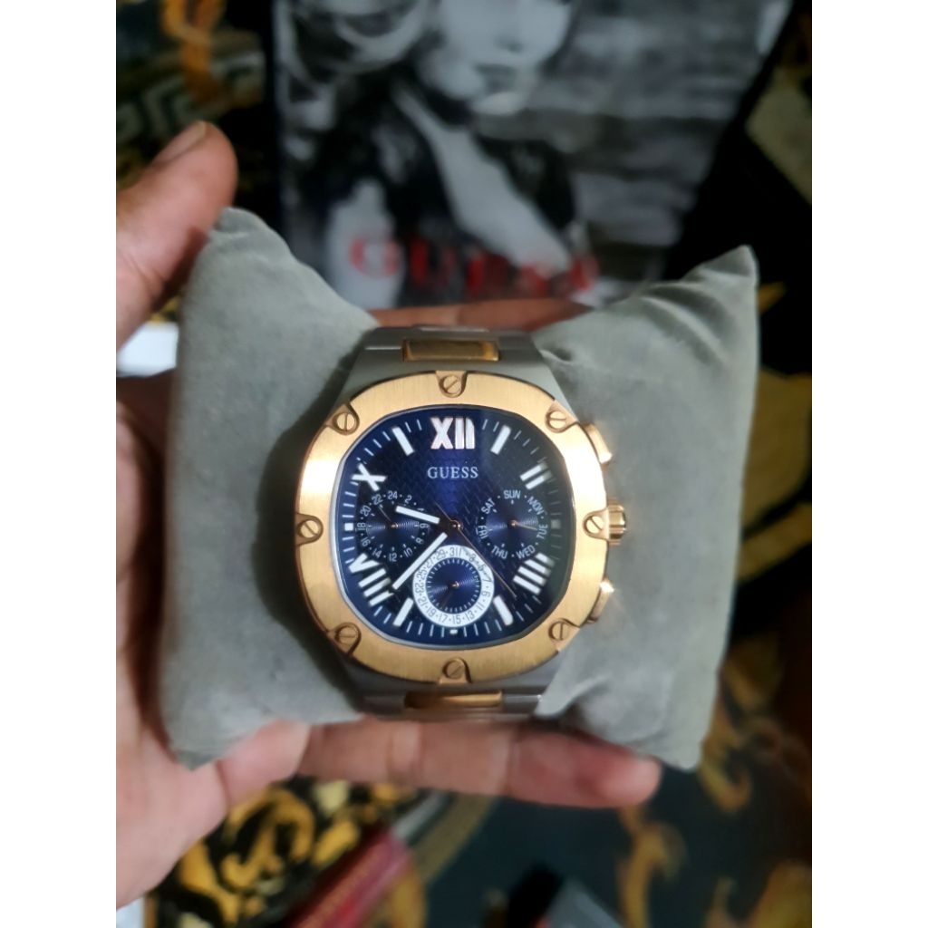 guess watch men authentic preloved like new