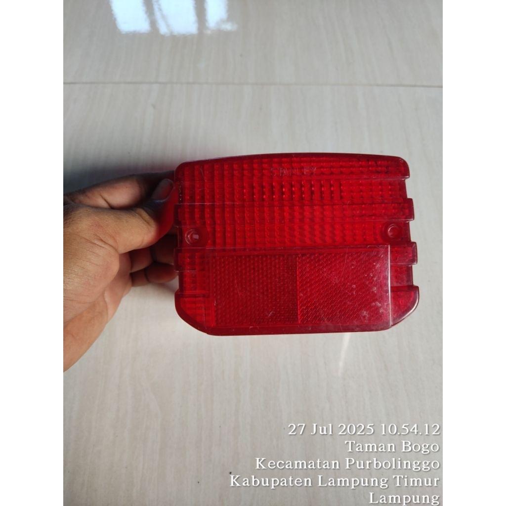 mika lampu belakang Honda gl100 win original
