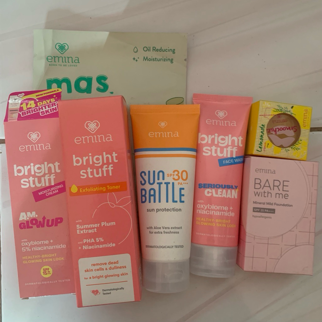 PAKET SKINCARE EMINA WARDAH MENCERAHKAN MAKEUP SESERAHAN MURAH FREE PRODUK