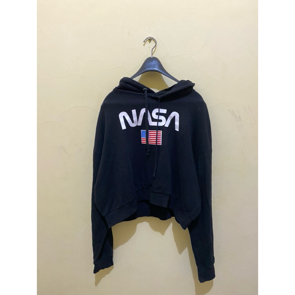 H&M Nasa crop hoodie