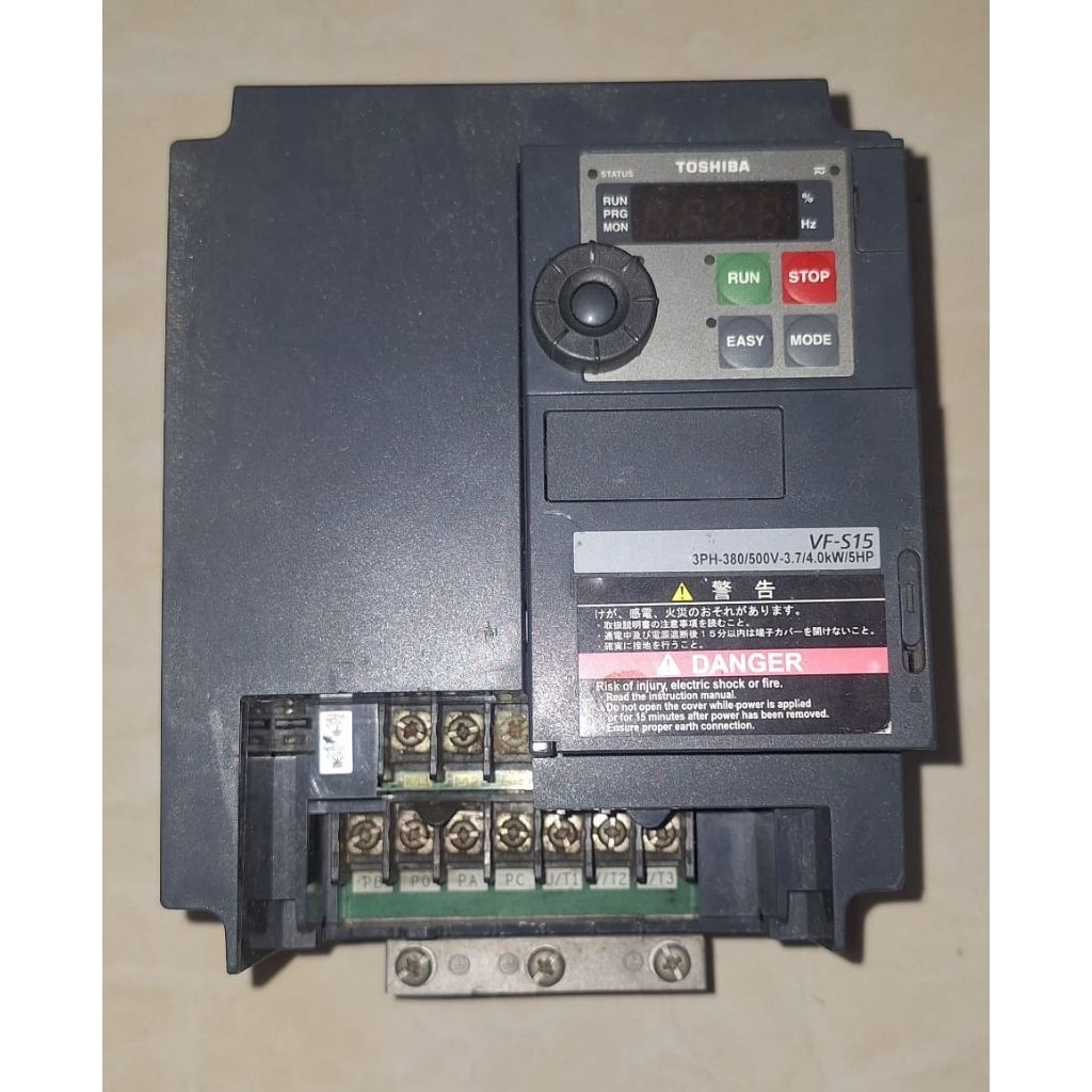inverter toshiba vfs15 - 3,7kw / 5hp - 380V
