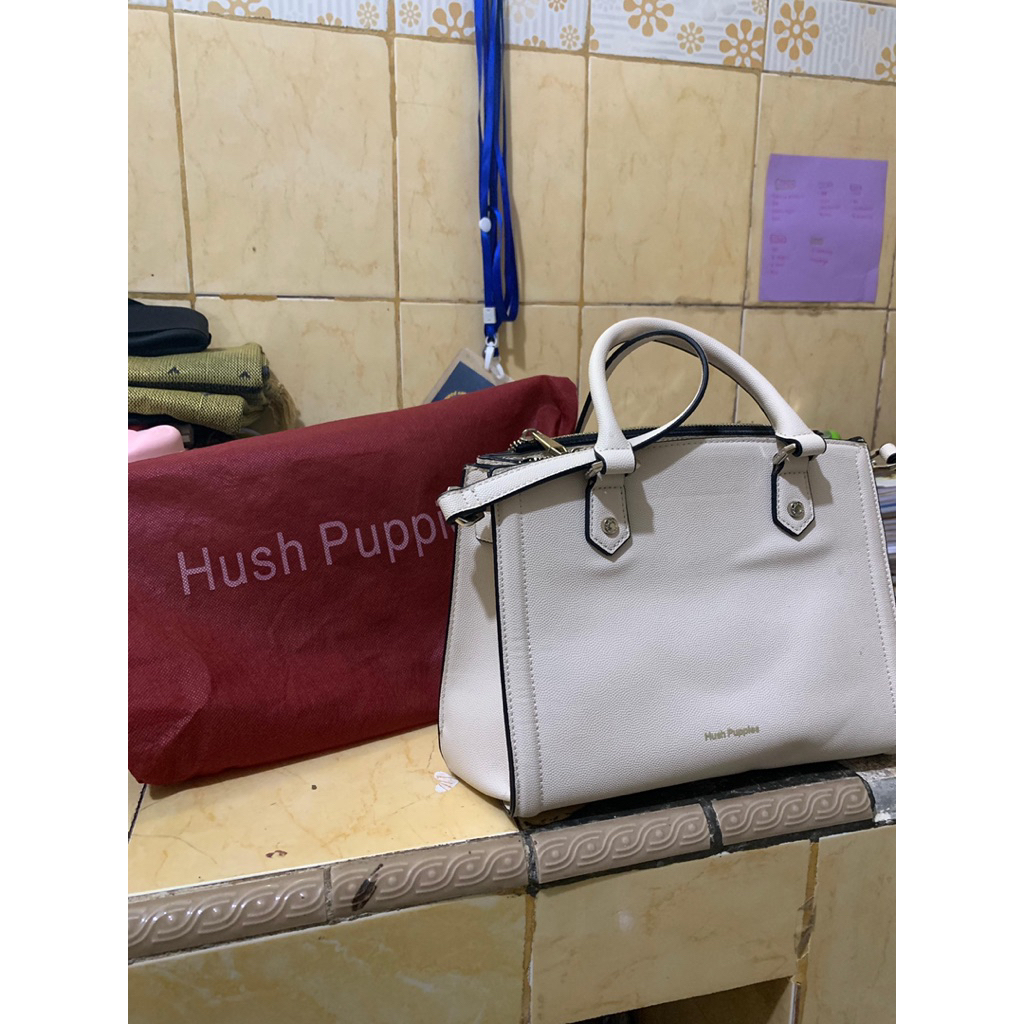 PL TAS HUSH PUPPIES