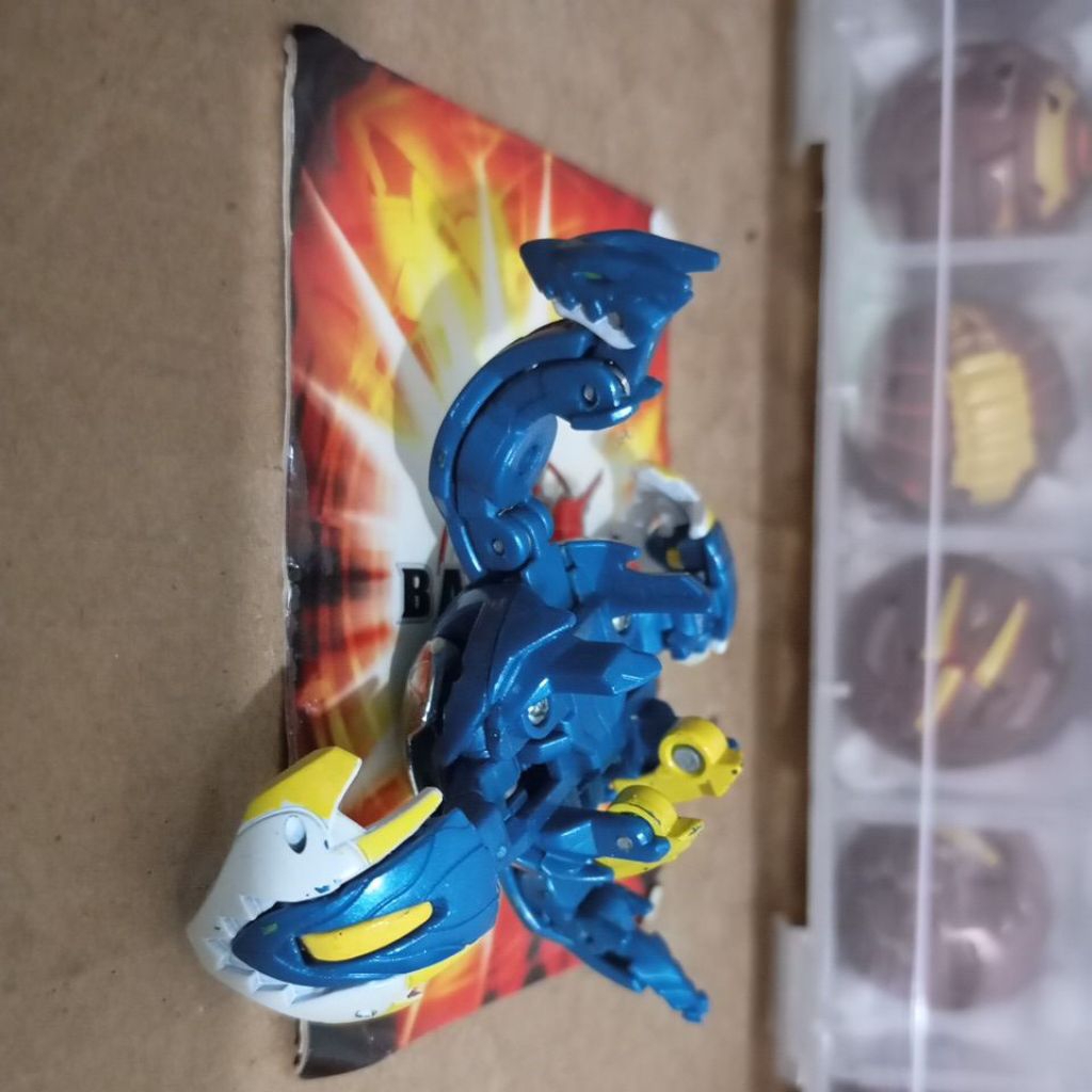 BAKUGAN BAKUTECH - Saint Aquos Segatoys