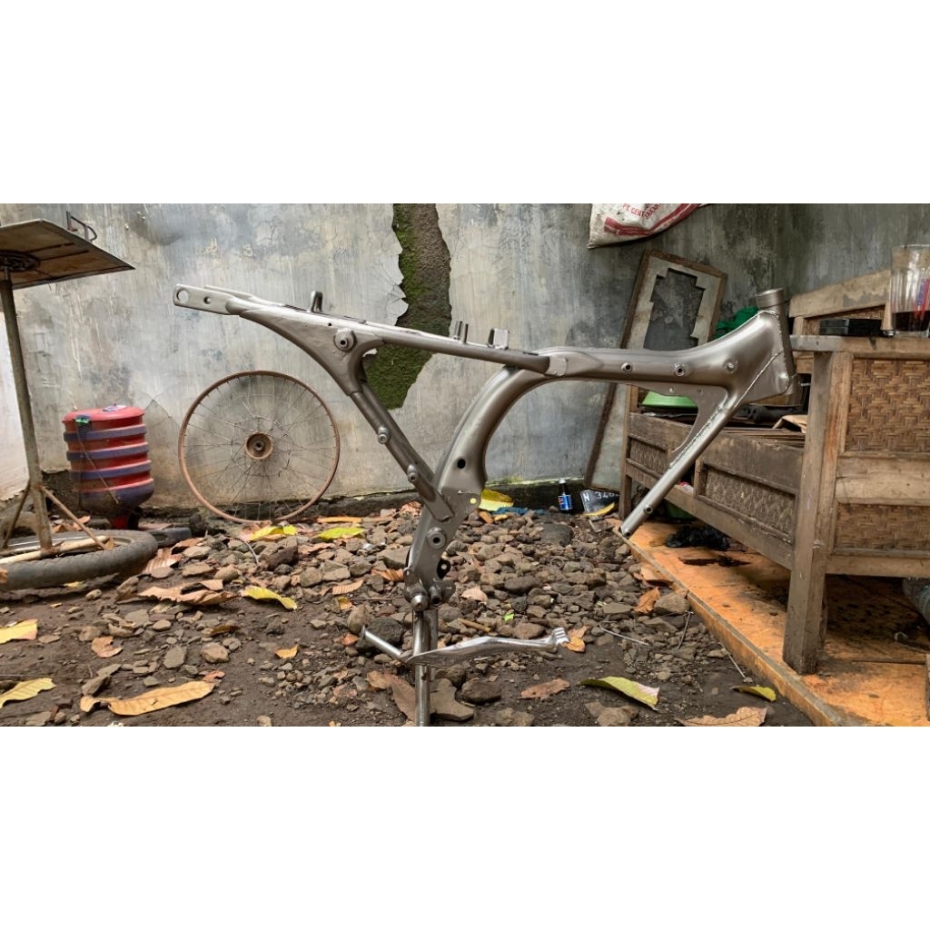 rangka cb k2