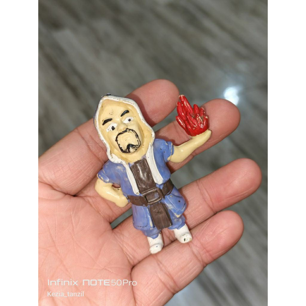 ACTION FIGURE FIGUR CLASH OF CLANS WIZARD PENYIHIR GAMING GAME FIRE API WIZARD COC PERMAINAN