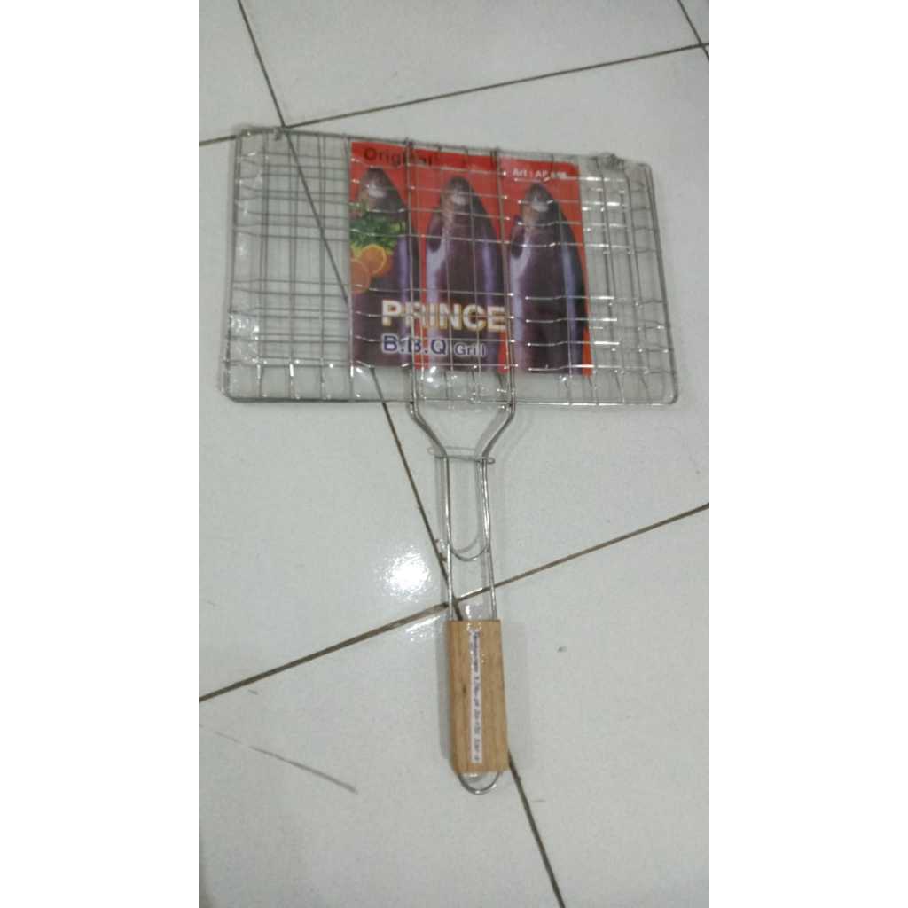 Panggangan 3 ikan Jumbo 28 x 34 330-J/Panggangan 3 ikan UK 22x25 330-k/Bakar batu master kawat