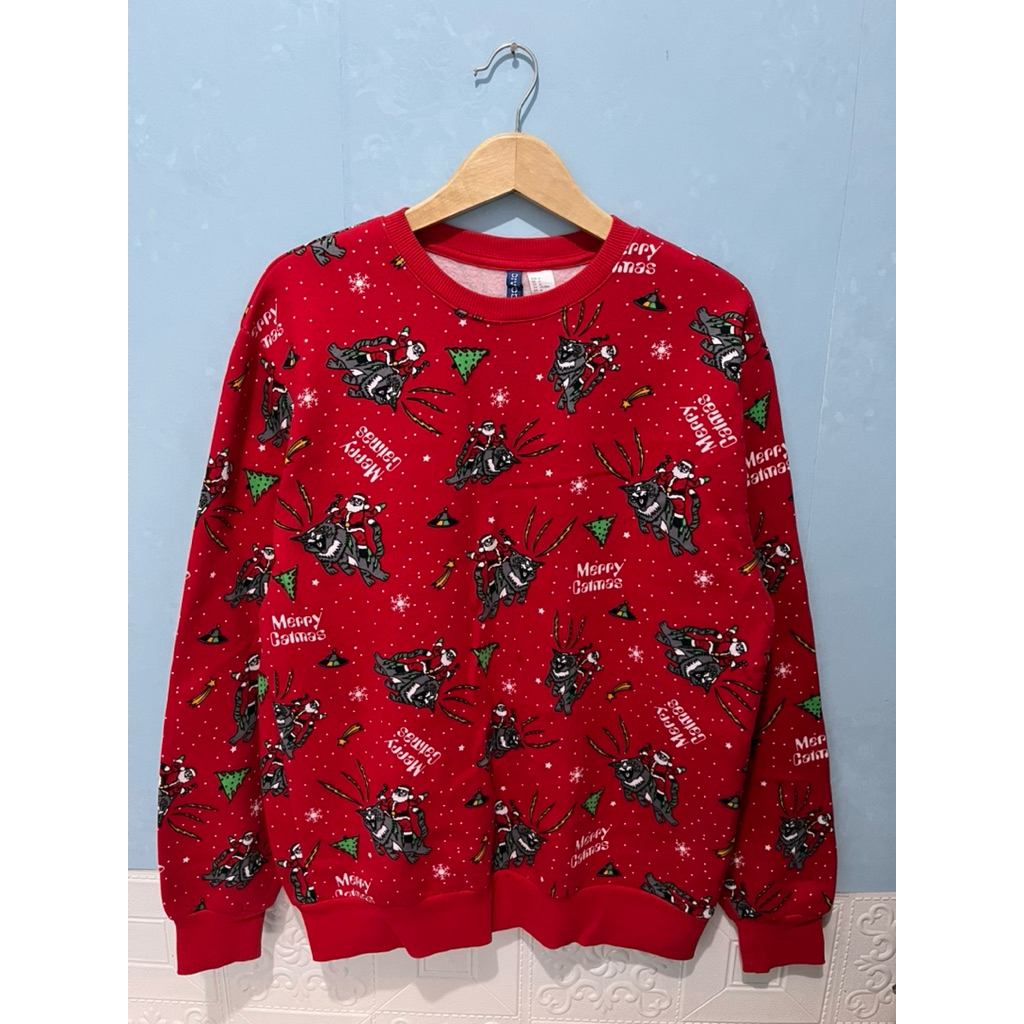 crewneck hnm h&m x santa full print AOP