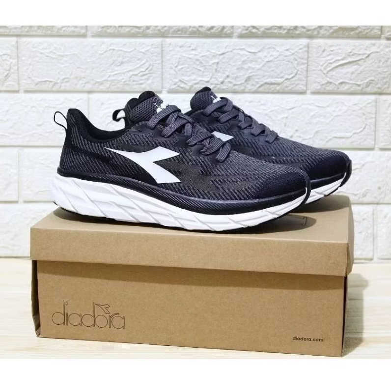 SEPATU DIADORA BLACK ORIGINAL