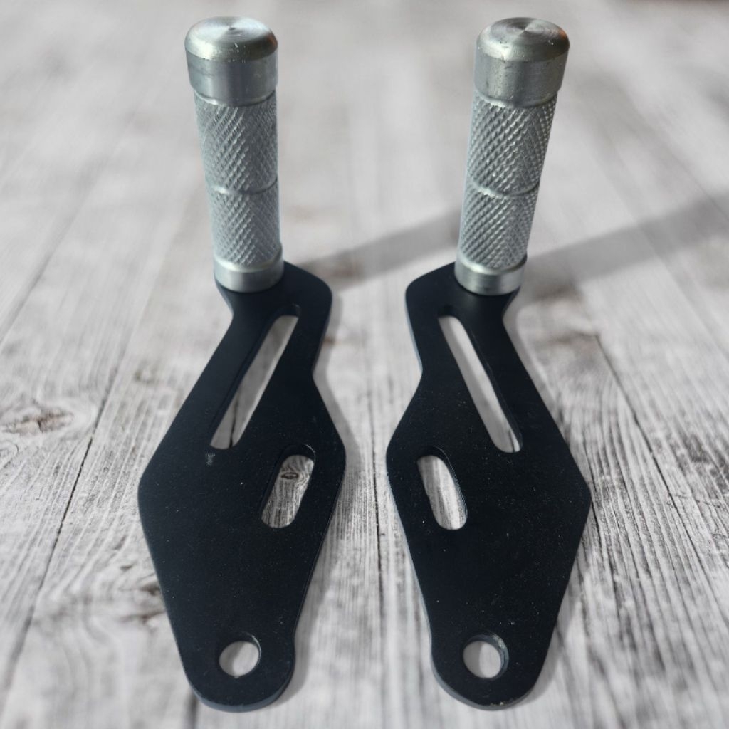 Bracket Footstep Satria FU
* Dudukan Footstep Satria FU

* Breket Footstep Belakang Satria FU