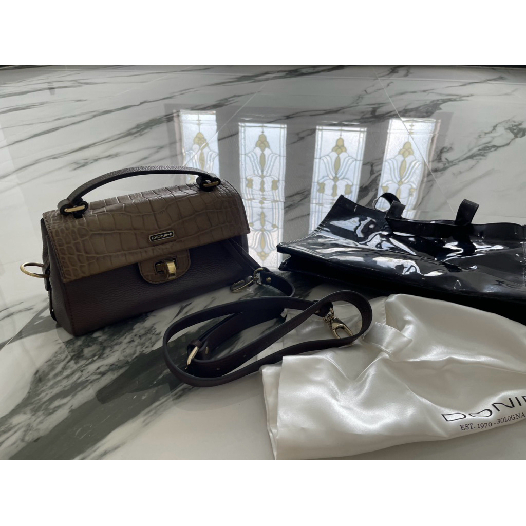 Tas DONINI VIGO  Preloved Like New