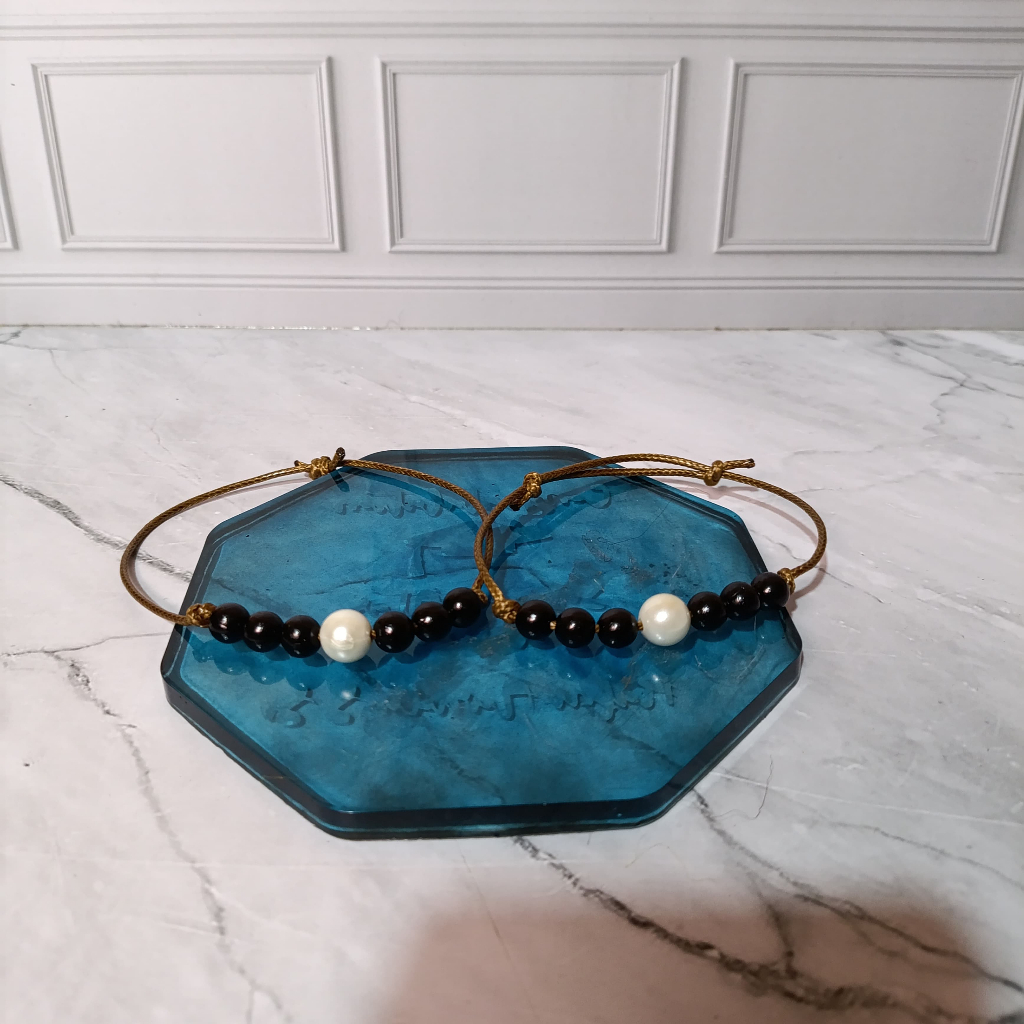 2 Pcs Gelang couple mutiara hitam putih tali coklat murah gelang pasangan