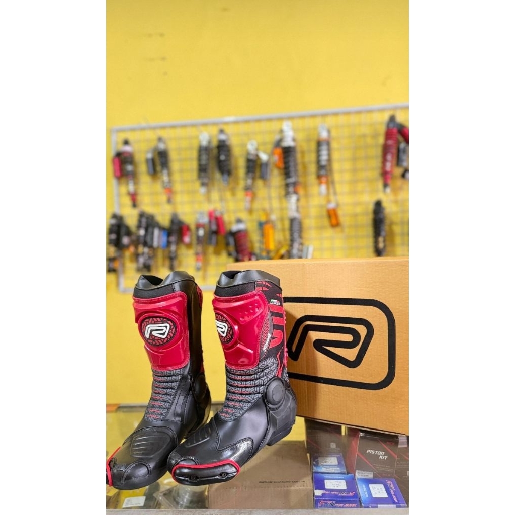 Sepatu Road Race GP Tech ROB1