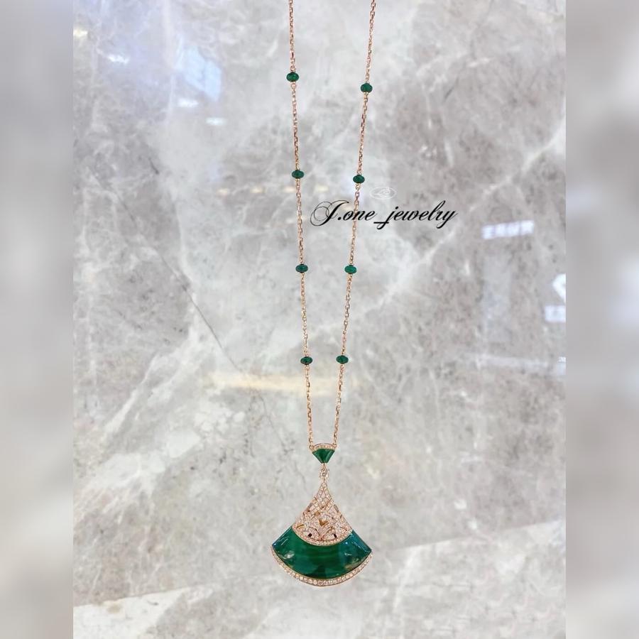 Kalung Diva’s Dream malachite Kualitas Premium