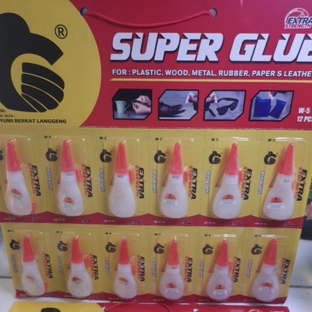 

Lem super glue EXTRA STRENGTH botol harga perlusin