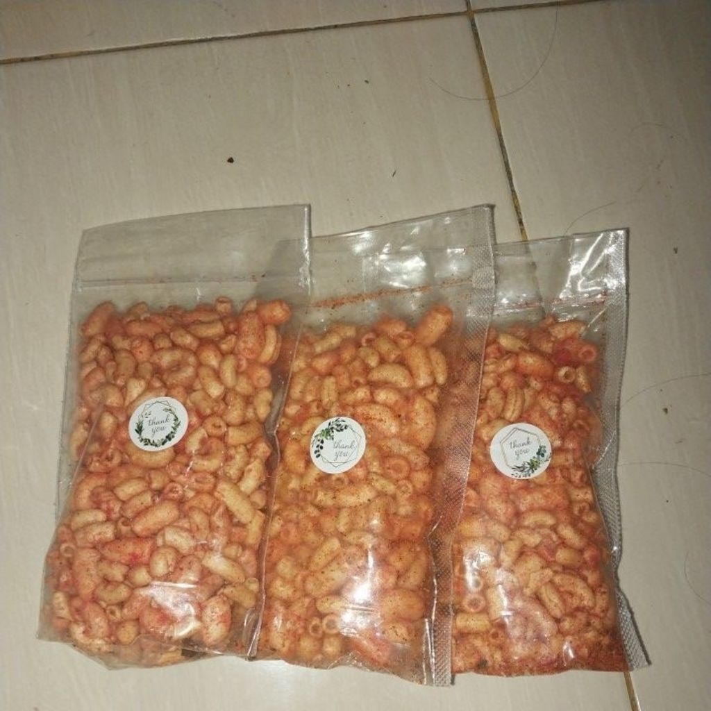 

Kerupuk makaroni VIRAL