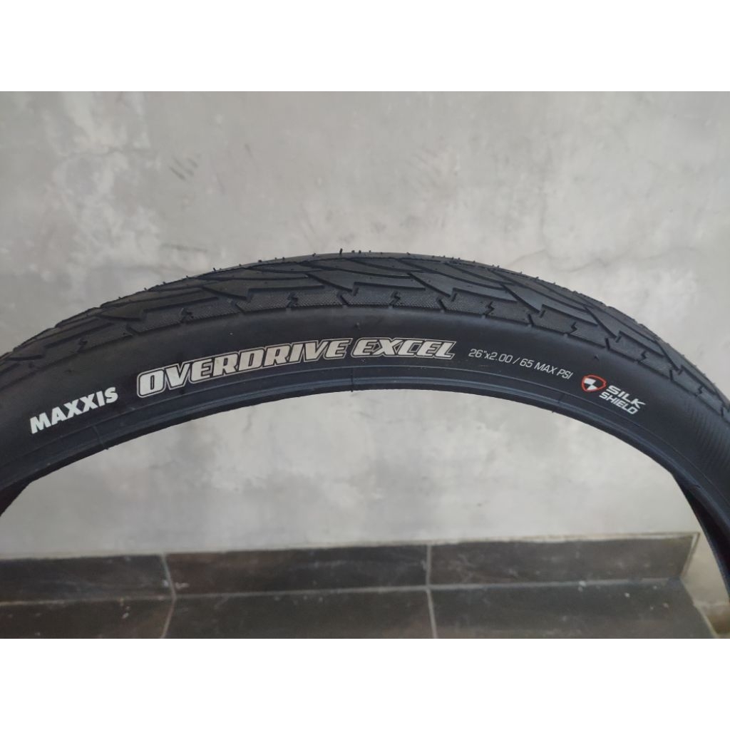 Ban luar sepeda mtb 26 x 2.0 maxxis overdrive excel wired