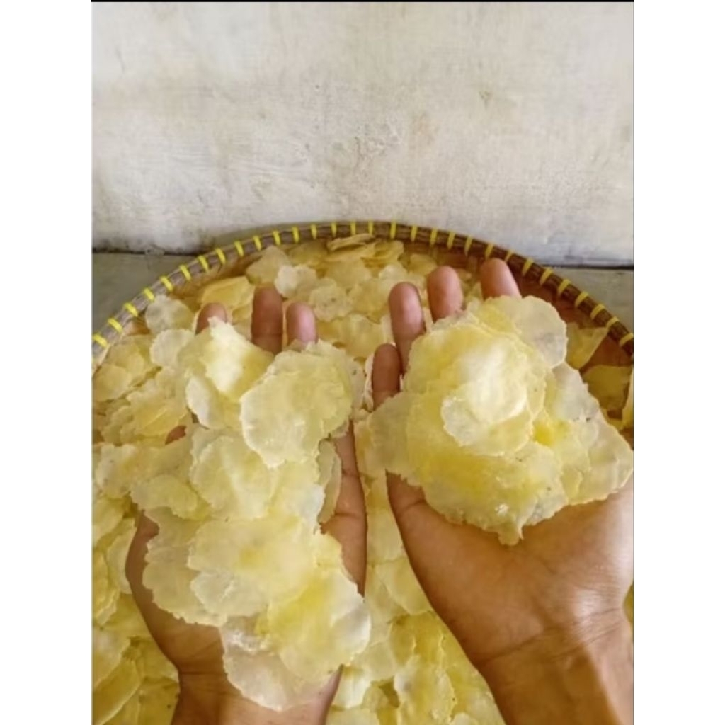 

1 kg emping melinjo metah termurahh LB 1-3 siap goreng!!!!