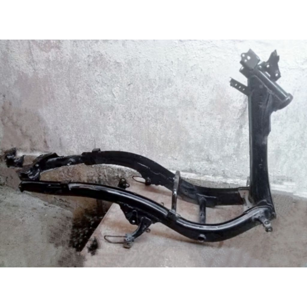 rangka besi rangka bodi motor honda beat injek K25 beat led K1A deluxe esap