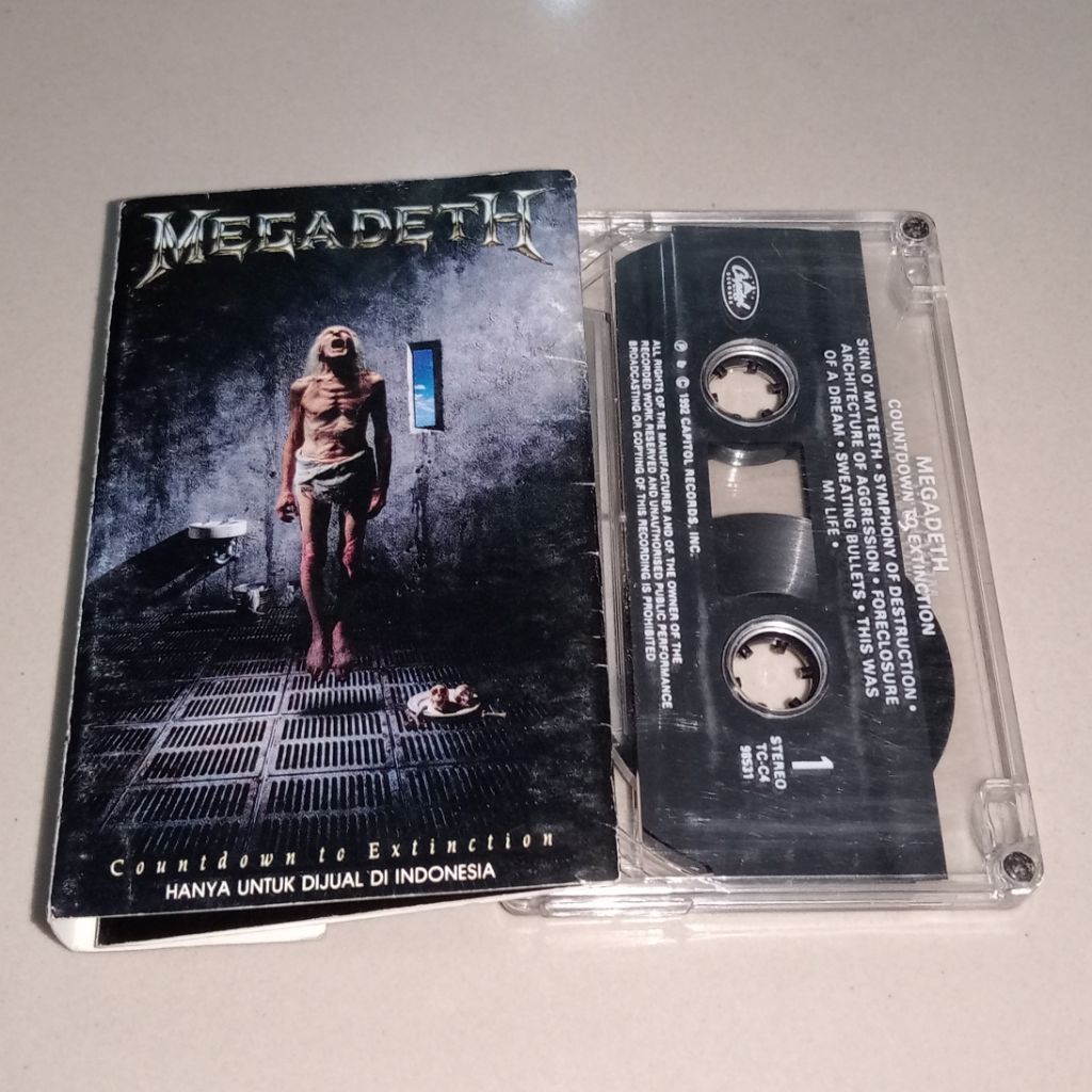 Kaset Megadeth - Countdown to Extinction