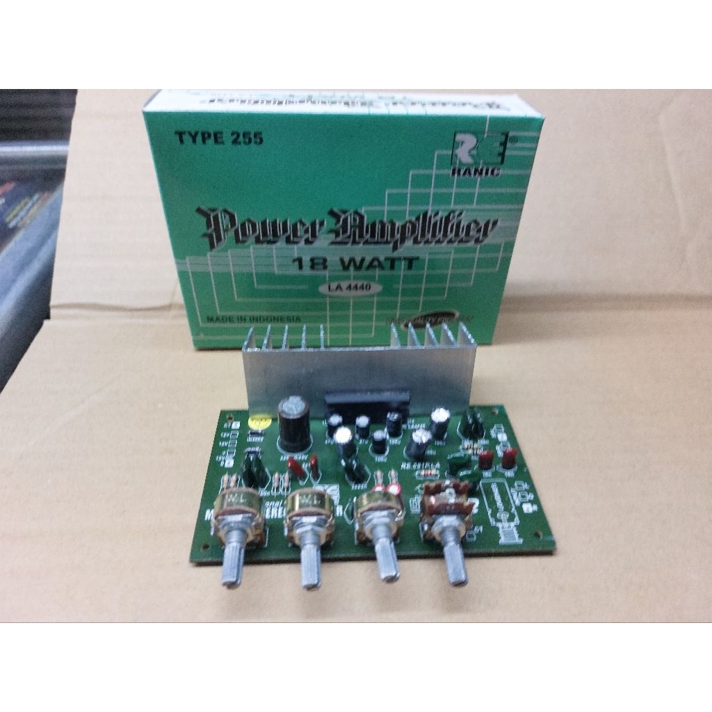 Kit Amplifier Stereo LA4440 18 Watt