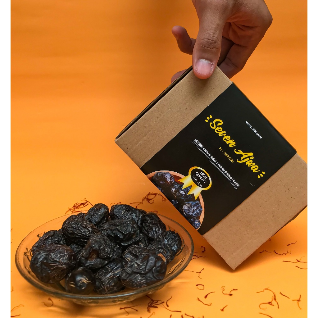 

Kurma Ajwa Madinah 1Kg Grade A 100% Asli Import Madinah Oleh Oleh Umrah dan Haji