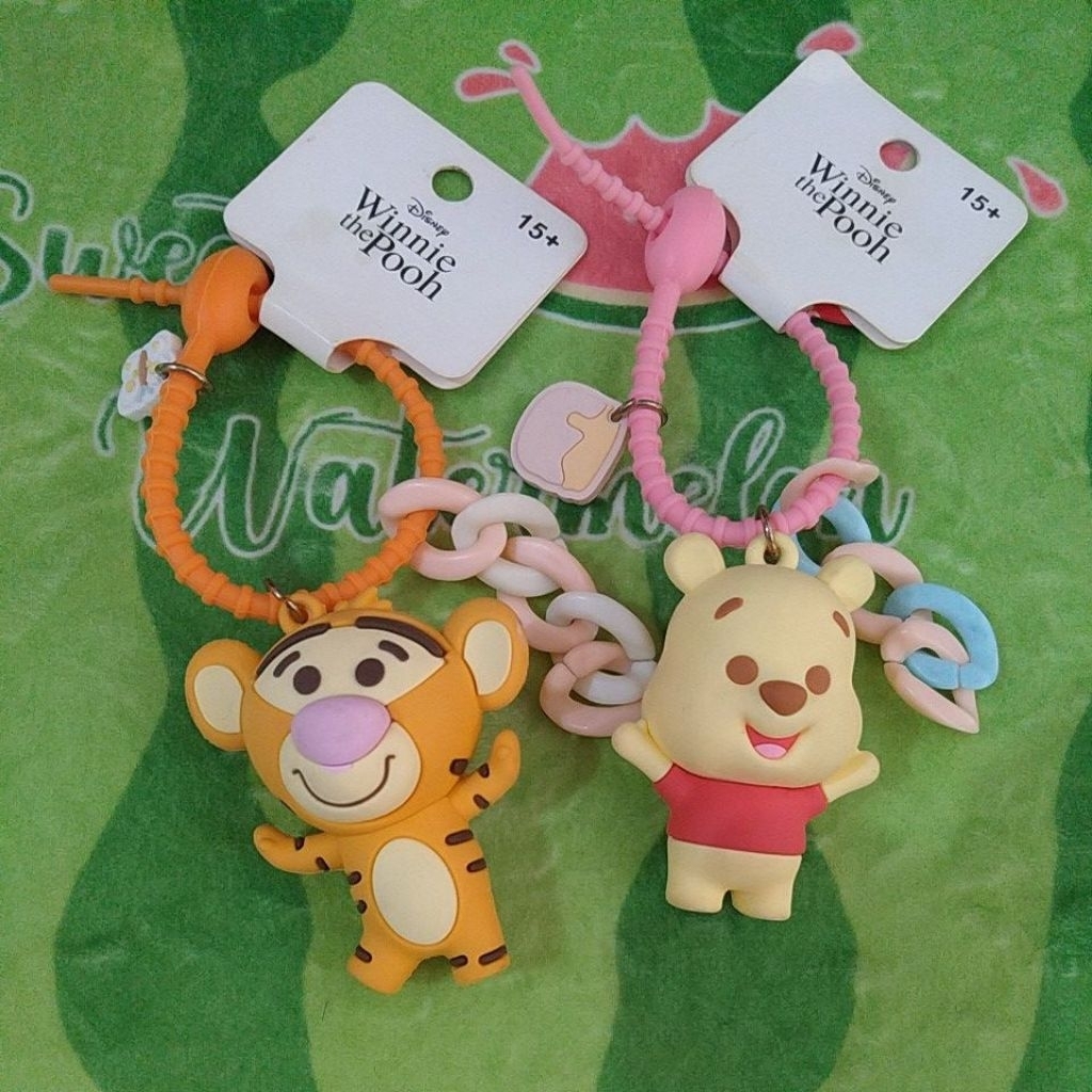 gantungan kunci Winnie the Pooh