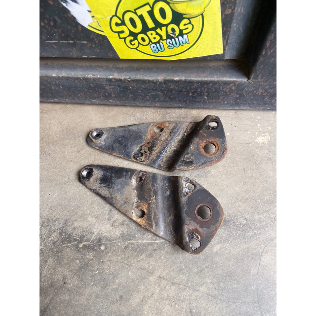 FOOTSTEP BELAKANG CB TWIN 125-175