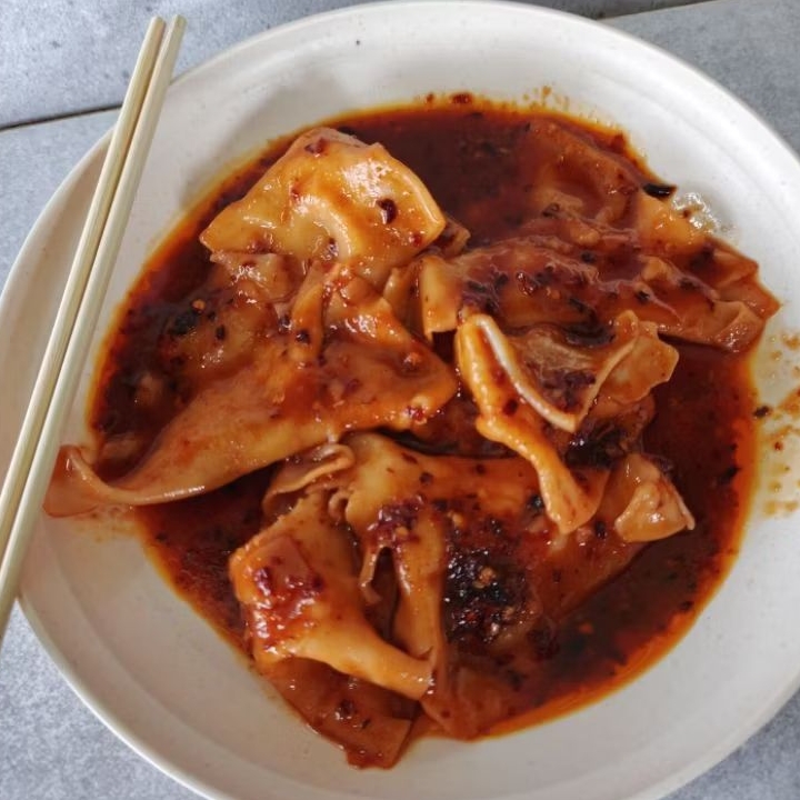 

PANGSIT AYAM CHILLI OIL DAN SAUS SPESIAL || JUMBO || FREE TOPING