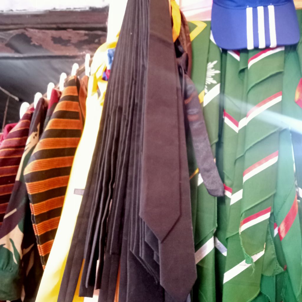 Dasi Hitam Polos Dasi Abu Abu SMA Dasi Biru SMP