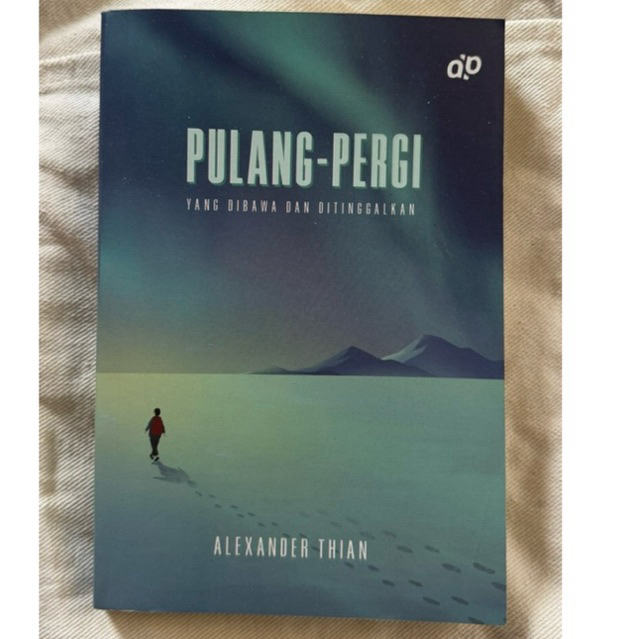 preloved novel pulang pergi original | Alexander Thian | amrazing | best seller |