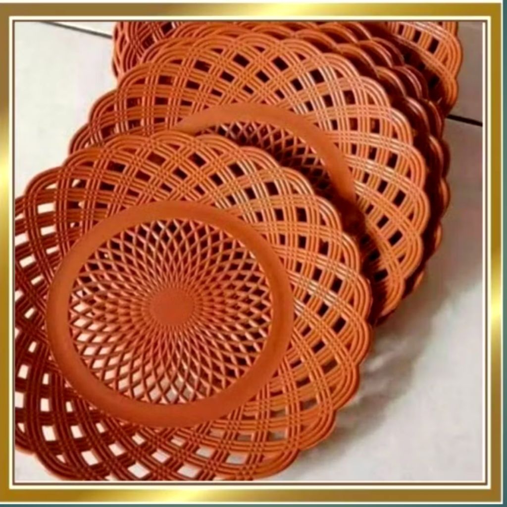 1 Lusin Piring Rotan Anyam Plastik Bundar / Piring Lidi Makan Prasmanan Pesta