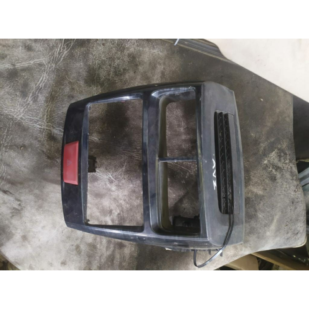 frame head unit avanza 2011-2015