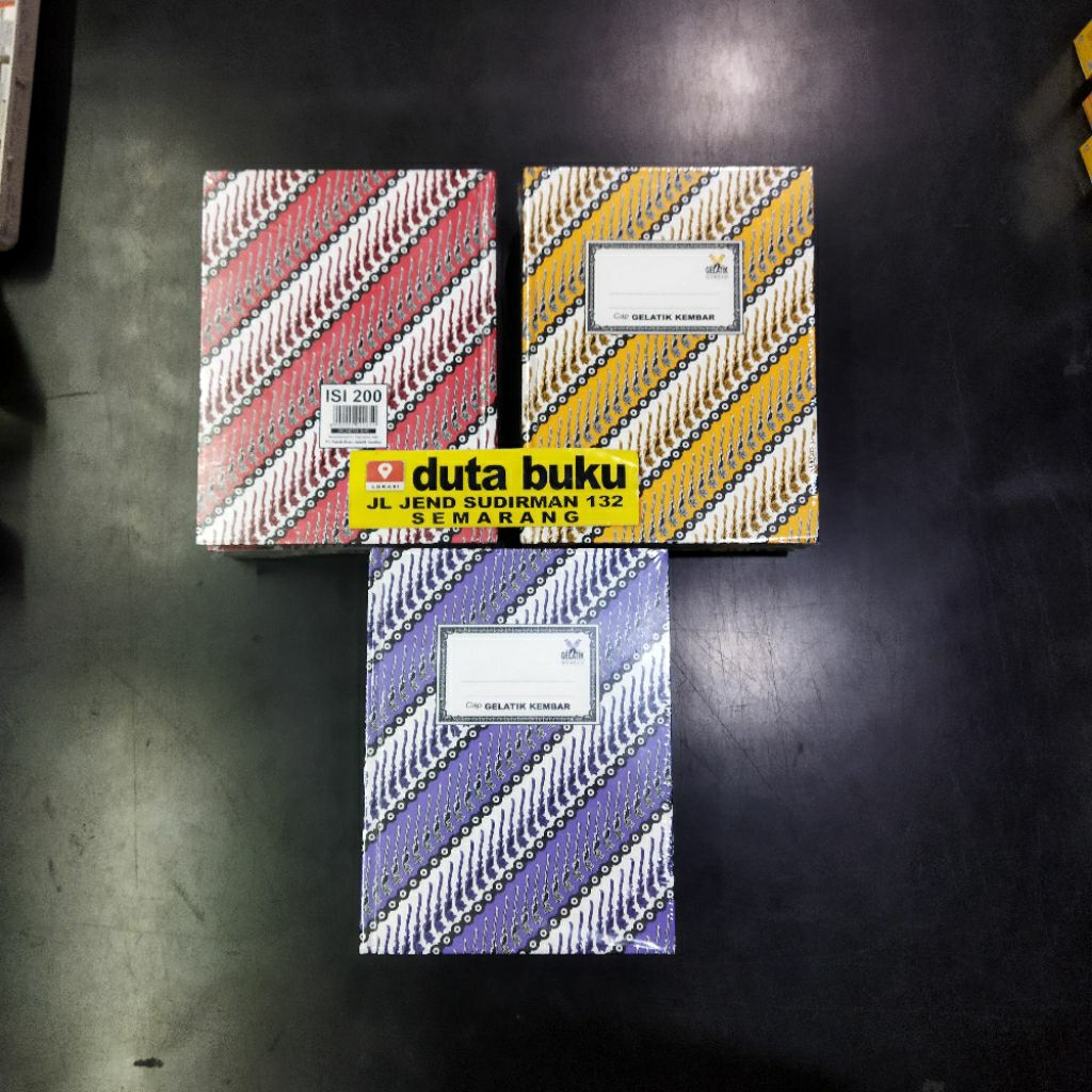 

Buku Kwarto Hard Cover Gelatik Kembar Isi 200 Lembar Quarto A5