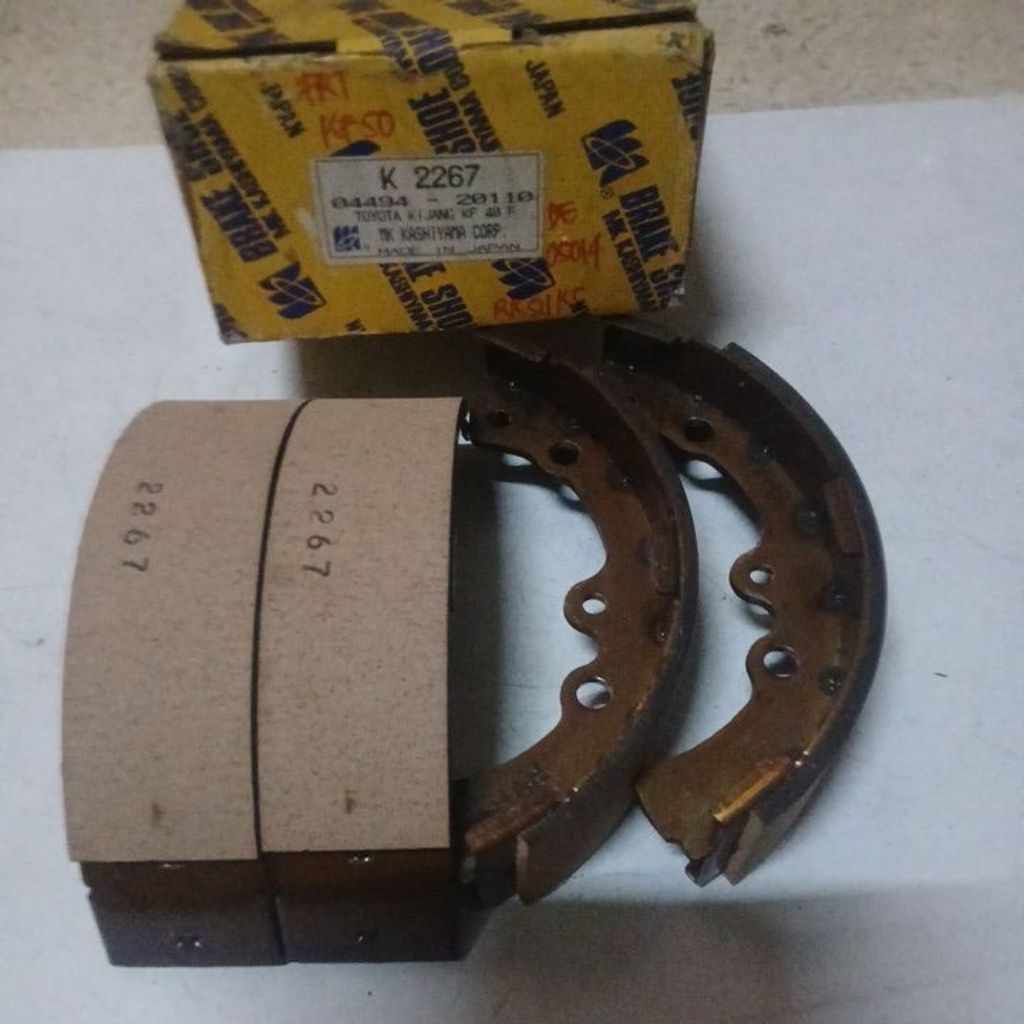 Kampas Rem Toyota Kijang KF40/50 K 2267 Frt Pn:04494-20110 Merk MK Kashiyama Corp