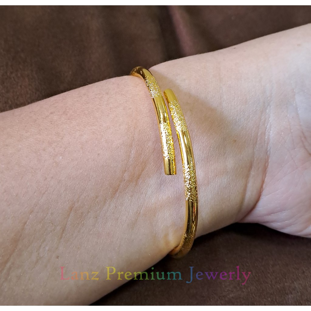 Gelang Wanita Polos Ulir  Motif Titanium Emas 24K
