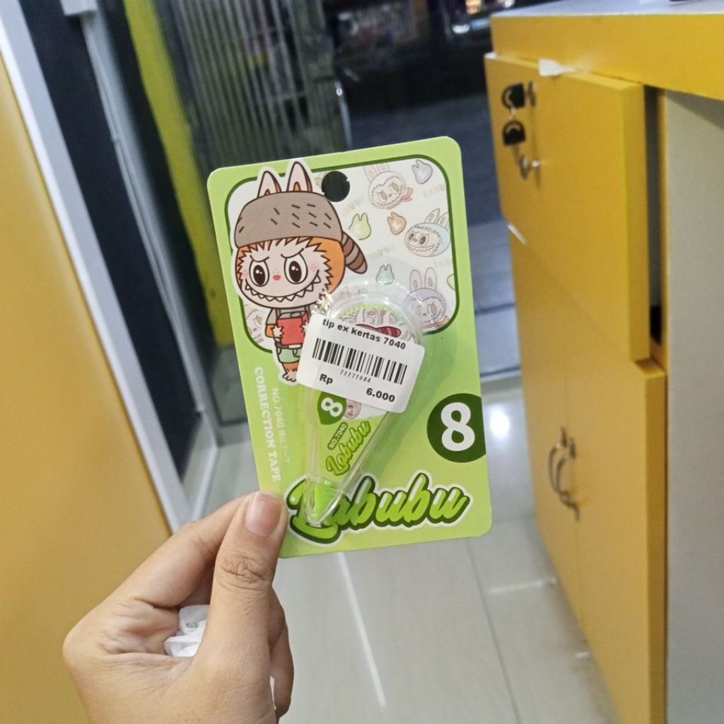 

Tip Ex kertas 7040 labubu