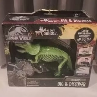 Jurassic Park Triceratops World Dig & Discover Original -Dinosarus Jurassic Park