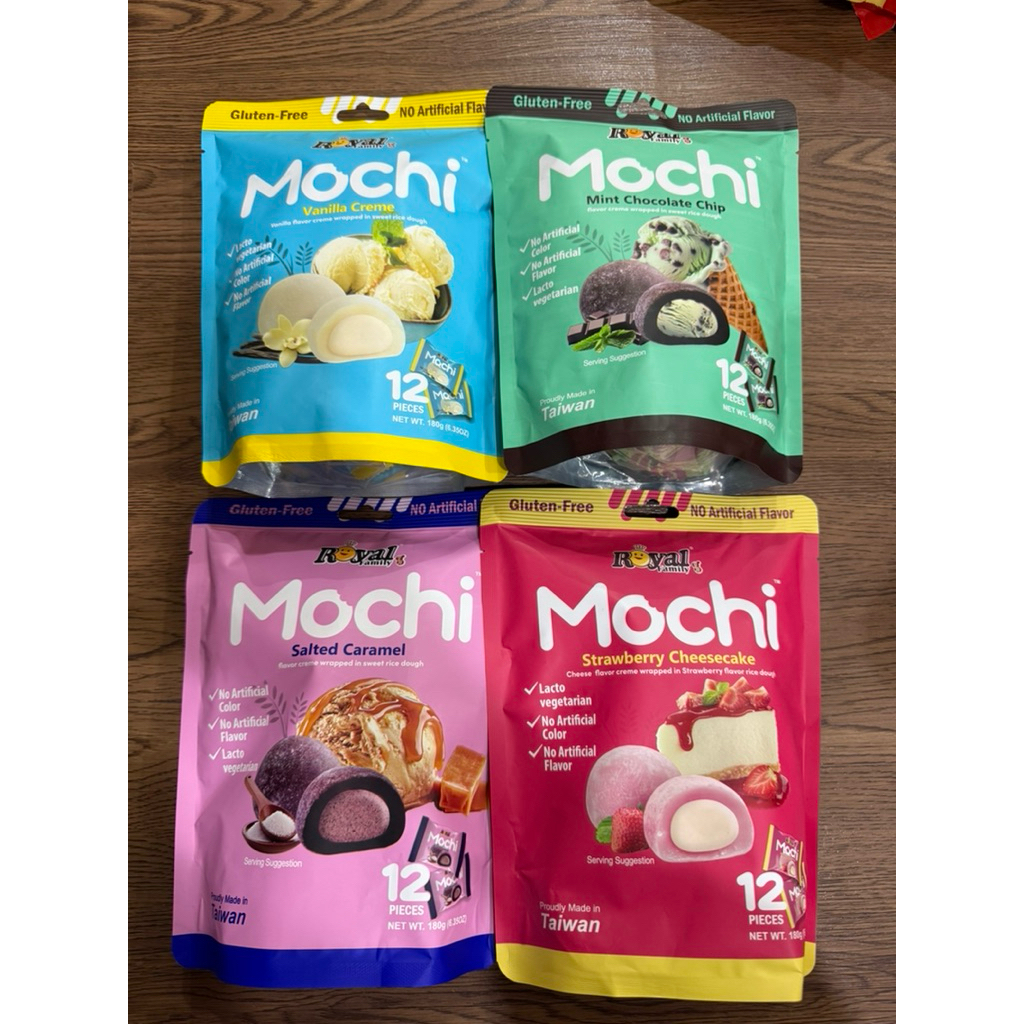 

Royal Family Mochi Vanilla Creme dan Royal Family Mochi Strawberry Cheese Cake