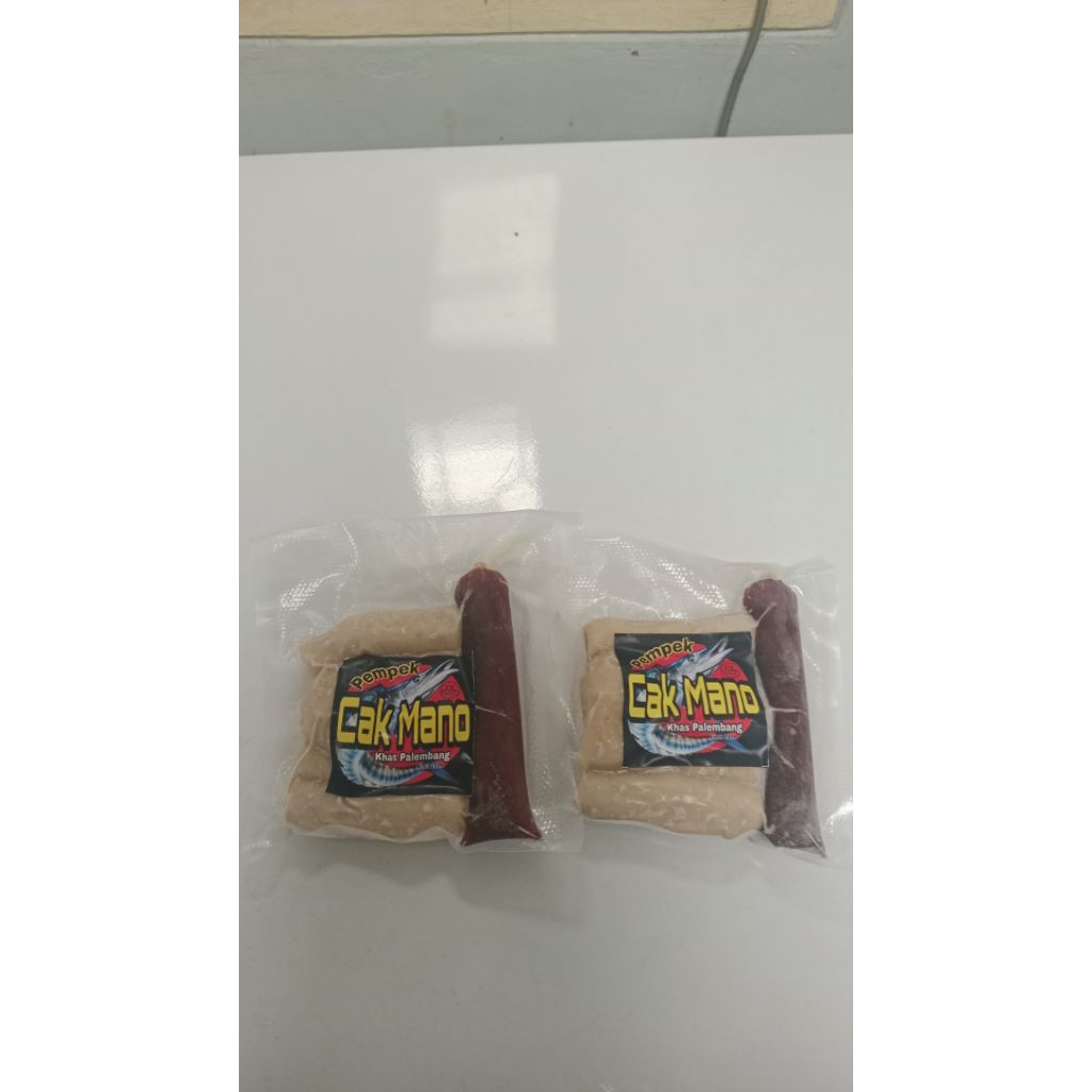 

Pempek Cakmano - Paket Mix isi 10pcs + Cuko 200 ml