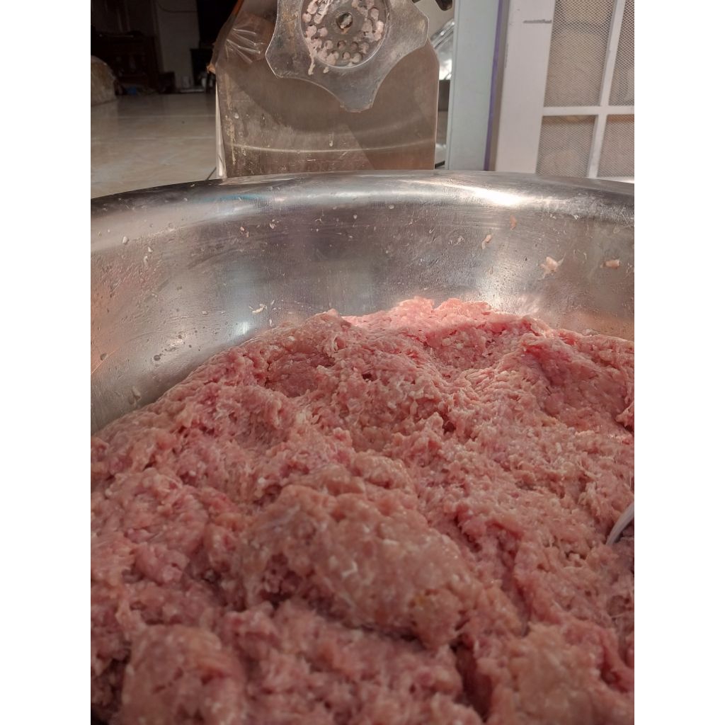 

GILING AYAM (TRIMMING)