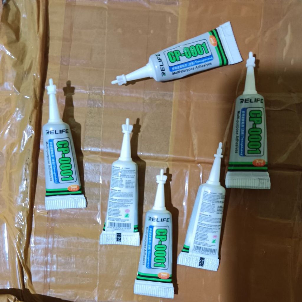 

lem lcd cepat kering dan kuat isi 3ml