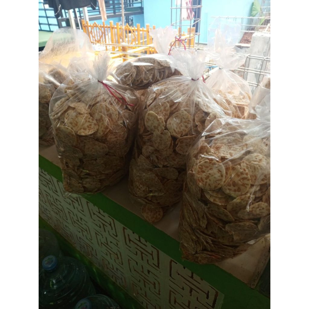 

keripik tempe gurih enak