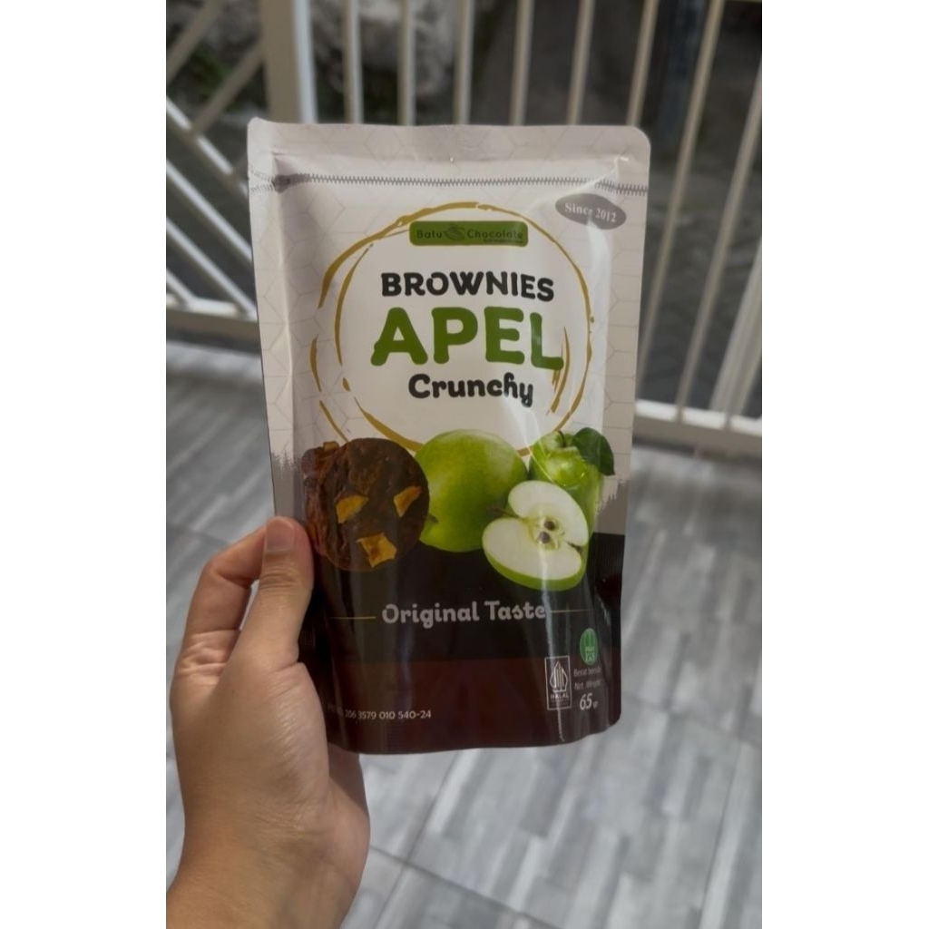 

Brownies Apel Crunchy oleh oleh khas kota Malang-Batu