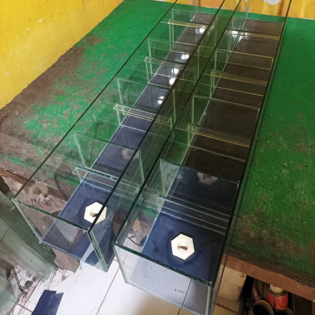 Top Filter Kaca 100cm Banyak Chamber.